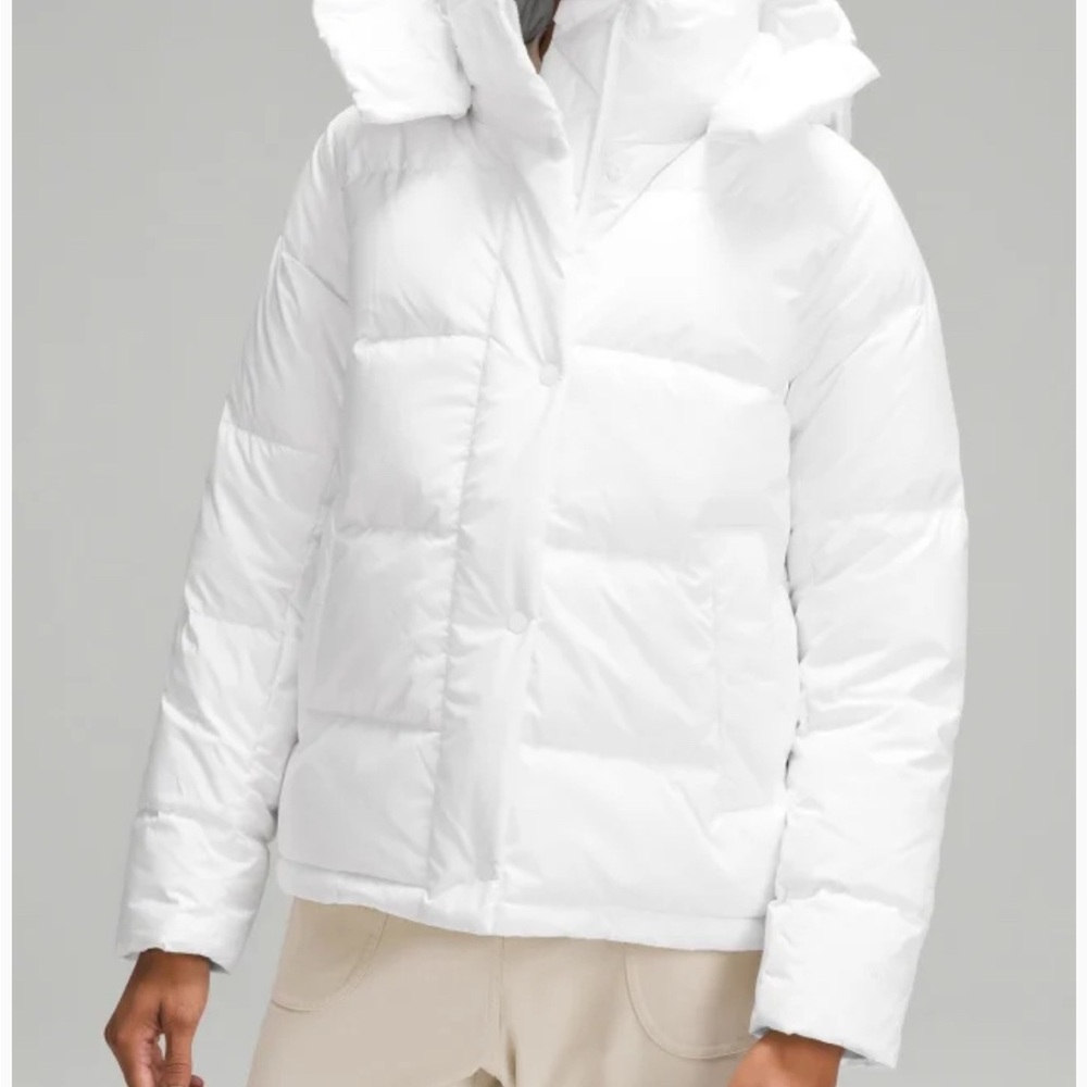Lululomen White Puffer Jacket